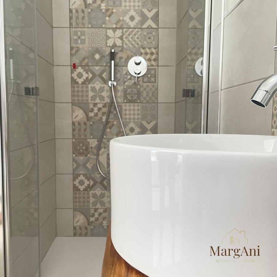 B&B Margani Тропея Экстерьер фото